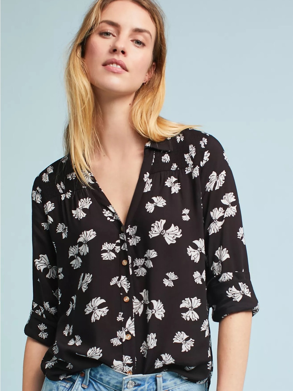 Anthropologie Maeve Emory Black White Bow Print Button Down Size 6